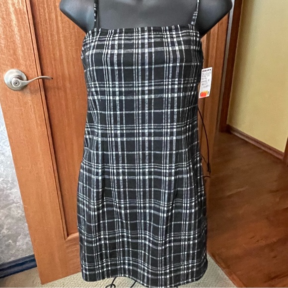 NWT - Tilly’s RSQ slip dress - Picture 4 of 7